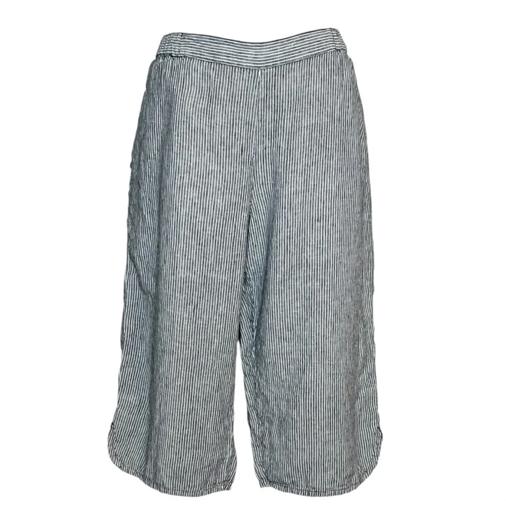 Coldwater Creek grey stripe linen capri pants with pockets size L petite